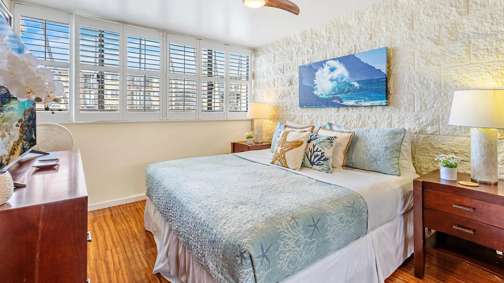 Kanai A Nalu 215 Wailuku 0*,  USA